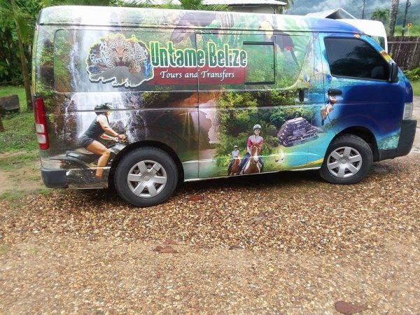 Belize Shuttles: What To Know About Booking Shuttles
